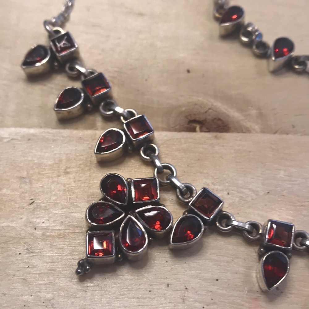 Garnet set